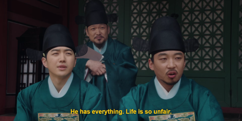 Rookie Historian Goo Hae-Ryung (South Korea, 2019), s.1 ep.2.Come on, just let the poor man be happy