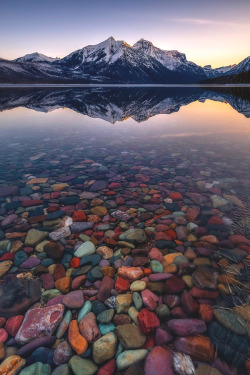 lsleofskye:   A calm sunrise at Glacier National Park | k_rowejoLocation: Glacier National Park, Montana, United States