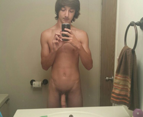 fucking-rekt:  Danny (19 years old)  If you want to see more straight men exposed, follow my blog!  Daddy had him circumcised tight