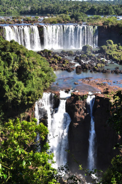Iguaçu Falls, Brasil, by Christina Schultz