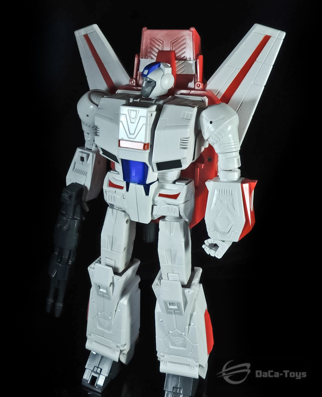 kkalcollection:  aeonmagnus:  DaCa Toys Kronos (Skyfire) color prototype.  ALSLBSNAKDLFMNDDJHANDSOME