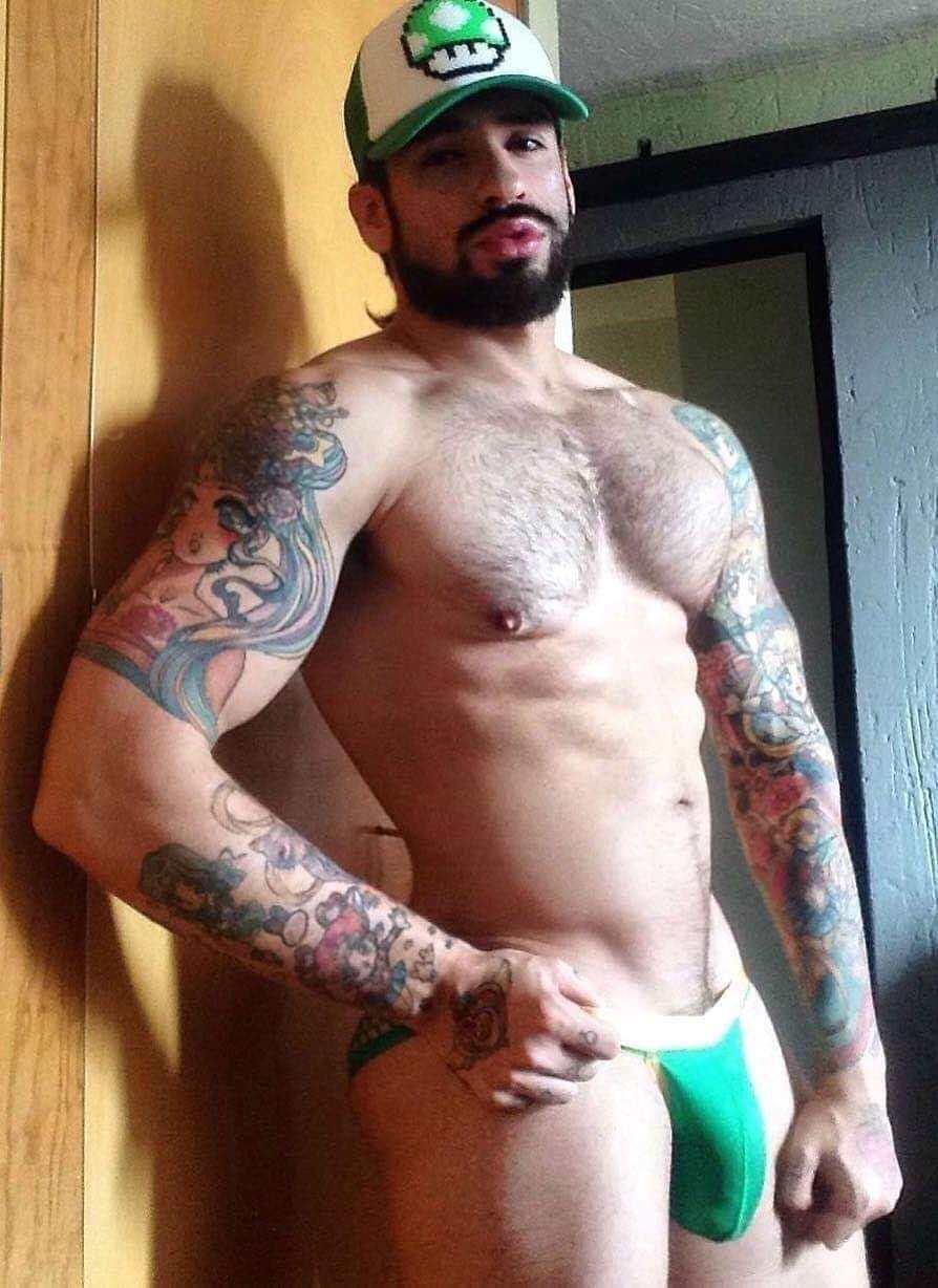 mu-am:  briefsboy25: Wanna see more hot guys in their underwear? Then follow Mens