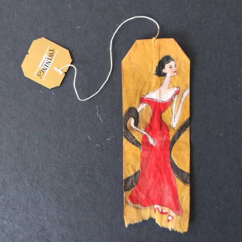 363 days of tea. Day 282. #ladyinred #saturdaynight #painthetownred #recycled #teabag #earlgreytea #