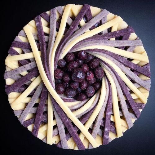 identity-of-design:Confectioner Lauren Ko takes pie baking to another level -