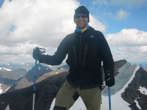 On top of the world (or on top of Sweden at least) The hike from kebnekaise mountain lodge (and