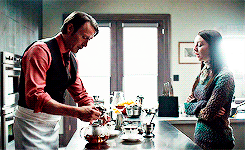 waterwecna:I love it when Hannibal cooks in his kitchen. Easily some of the best scenes of the whole