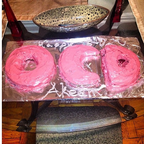 CREWLOVE&lt;CAKELOVE #happybdayak #akeemsbirthday #hbdak47 #akeemthedream #hurryupandgetoninstagramfool