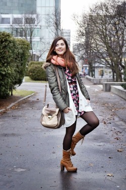 tightsobsession:  Flower dress on a cloudy day.Via I am Lika.Jacket - no name // dress - H &amp; M // Sweater - Cropp // Handbag - New Look // Shoes - Lasocki, CCC //Chimney - iloko.pl // Belt - Bershka // Bracelet “Roses” - Tally Weijl