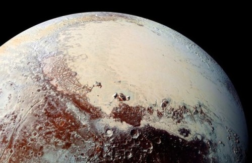 boundless-science: Methane ice dunes found on Pluto  The findings come after images from NASA’s New 