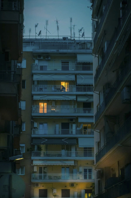 hliofos:nevver:Insomnia, Olga DeikouΚάποιος κάποτε μου είπε : “Γιατί σου αρέσει να φωτογραφίζεις πολ