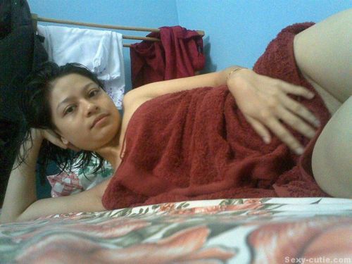 john843:  andy6673:  jaguhkote:   themalaysexaddict:   Hari ini kan hari Jumaat, jangan biarkan teman wanita anda kesangapan. Layanilah dia, nafkah batin jangan diabaikan   Kalo dpt mmg aku buat bini   Ada telekung kat belakang!! HAHAHAHA   Nice pussy