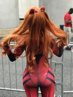 cute-cosplay-babe:Asuka from Evangelion (backside)