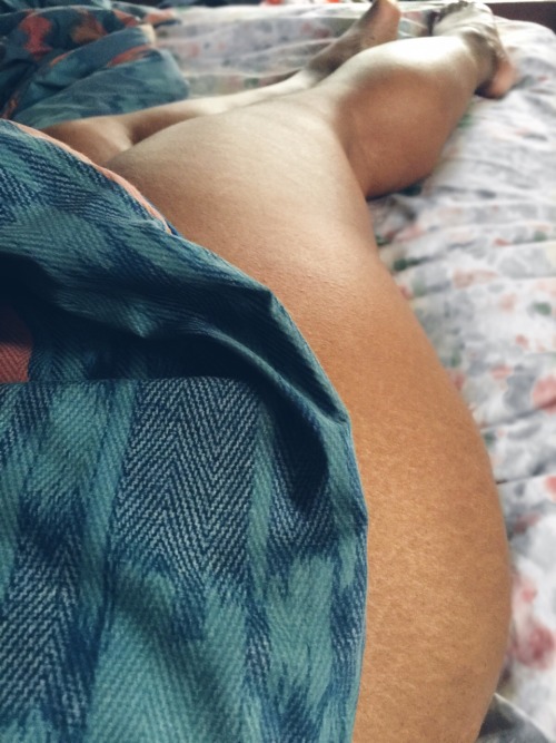 missprimproper:  Go ahead. Unwrap me.