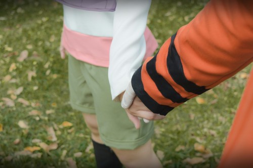 natto-nguyen:  a preview shot of my Uzumaki fam photoshoot ♥♡♥♡ See more on my fb page: Natto  —– Photo by Youko Kaori Naruto CN: Shinta Hinata CN: Natto 