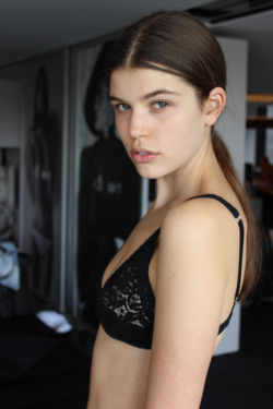 Kiwimodels:  Kendell Tobin @ Clyne 