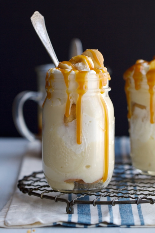 do-not-touch-my-food: Banana Pudding with Salted Caramel Sauce