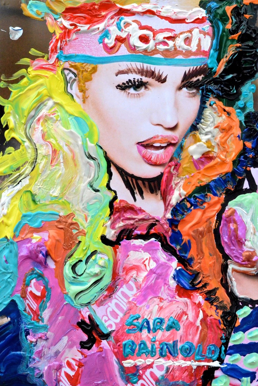 idloniar:  Daphne Groeneveld at Moschino S/S 2015 backstage - painted by Sara Rainoldi