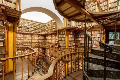 steampunktendencies: The abbey’s library of Maria LaachIs this really too much to ask for?