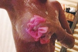 reuxx:  grainy blurry and soapy 👅