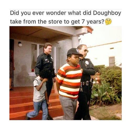 What y'all think he did? #dormroomtv #boyzinthehood