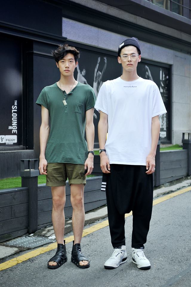 koreanmodel:  Streetstyle: Park Jiwoon and Kim Wonjung shot by Choi Seungjum