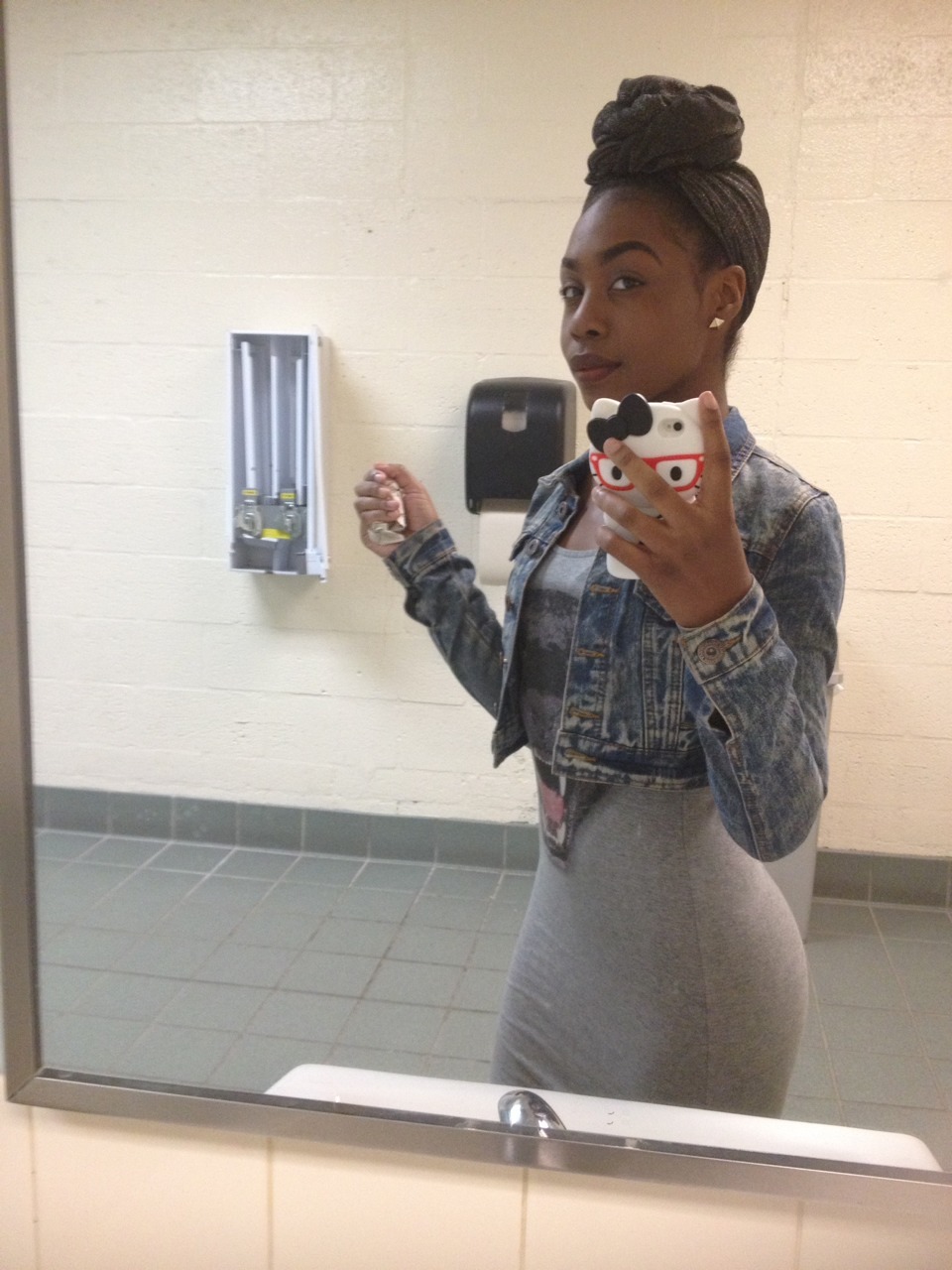 holybolognajabronies:  crime-she-typed:  My favorite head wraps this week (well before