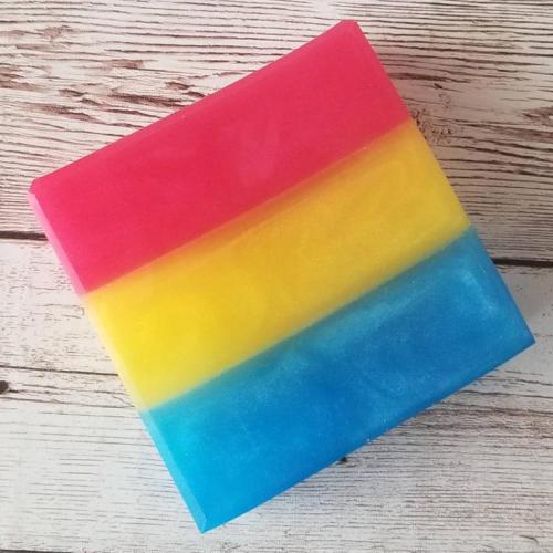 justlgbtthings: snootyfoxfashion: LGBTQ+ Pride Soap from PrettySoapCo the ace one is mesmerizing