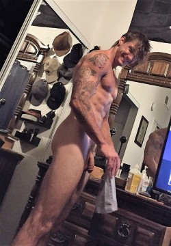 str8bear:  follow me at http://str8bear.tumblr.com