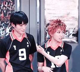 fencer-x:captainofalienvbc:â–º Haikyuu!! Stage Play ã€å›²ã¿å–æã€‘