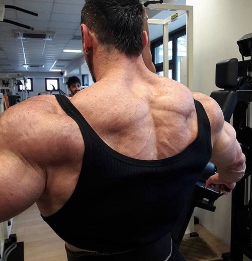 musclegodselfies: Fabio Romagnolo