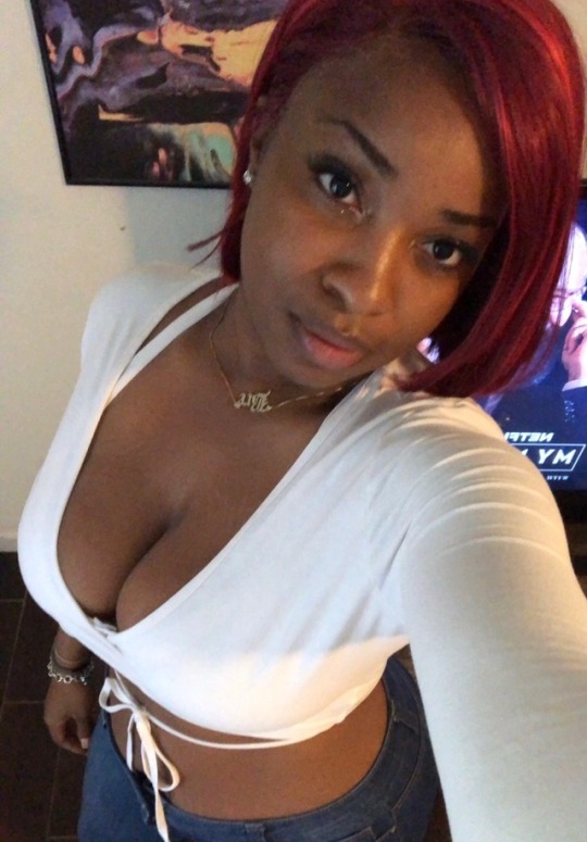 msixela:  Been waiting to get with youCan’t send love through pictures 