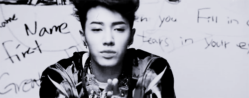 gikwvng:  Reblog/Like this post Lee GiKwang from B2ST here. New here and I could use a helping hand, I need people to talk to. Simply reblog/like this post or just follow, I will come to your ask in which case.