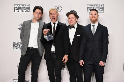fobalerts:Fall Out Boy posing in the press room at the 2015 AMAs in Los Angeles, CA - 11/22/15 // So