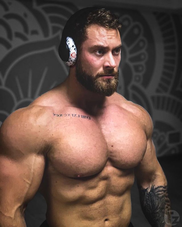 Chris Bumstead Shares His 10 Staple Exercises for Hypertrophy | BarBend