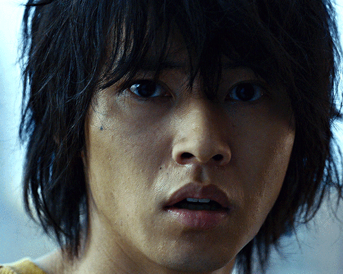 netflixdramas:Yamazaki Kento as Arisu Ryohei “Alice”Netflix’s Alice in Borderland (2020‒) dir. Sato 