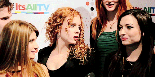 avrorik:CAN WE TALK ABOUT THIS GIF?!