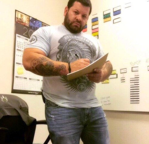 LOVE MUSCLE BEAR