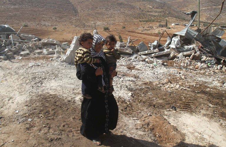 palestinianliberator:     veiledninja:  fuckyeahmiddleeast:  kdaqqa:  Israel demolishes