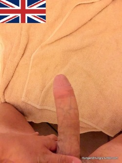 hungandhungry:  UK - nice big veiny uncut