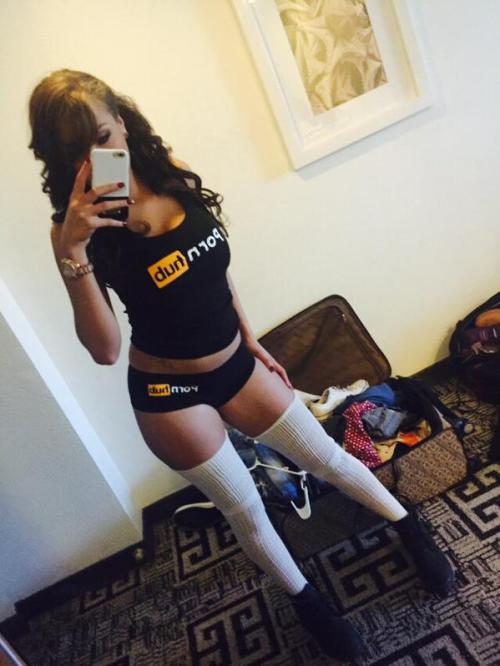 iheart-amateurs:  Cassidy Banxxx…
