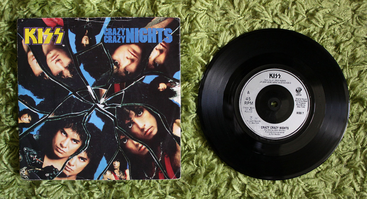 top-five-records:  Kiss | ‘Crazy Crazy Nights’ | 1st press | Black | Vertigo