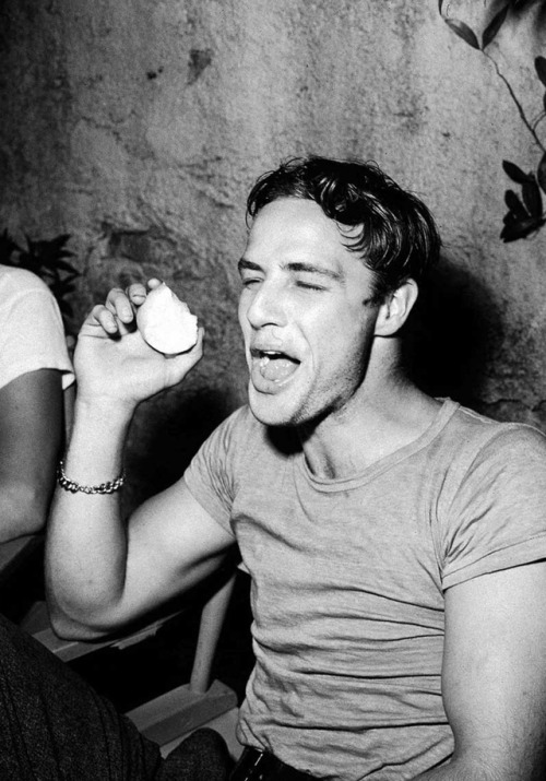 50sbabyy: Marlon Brando. 1950’s