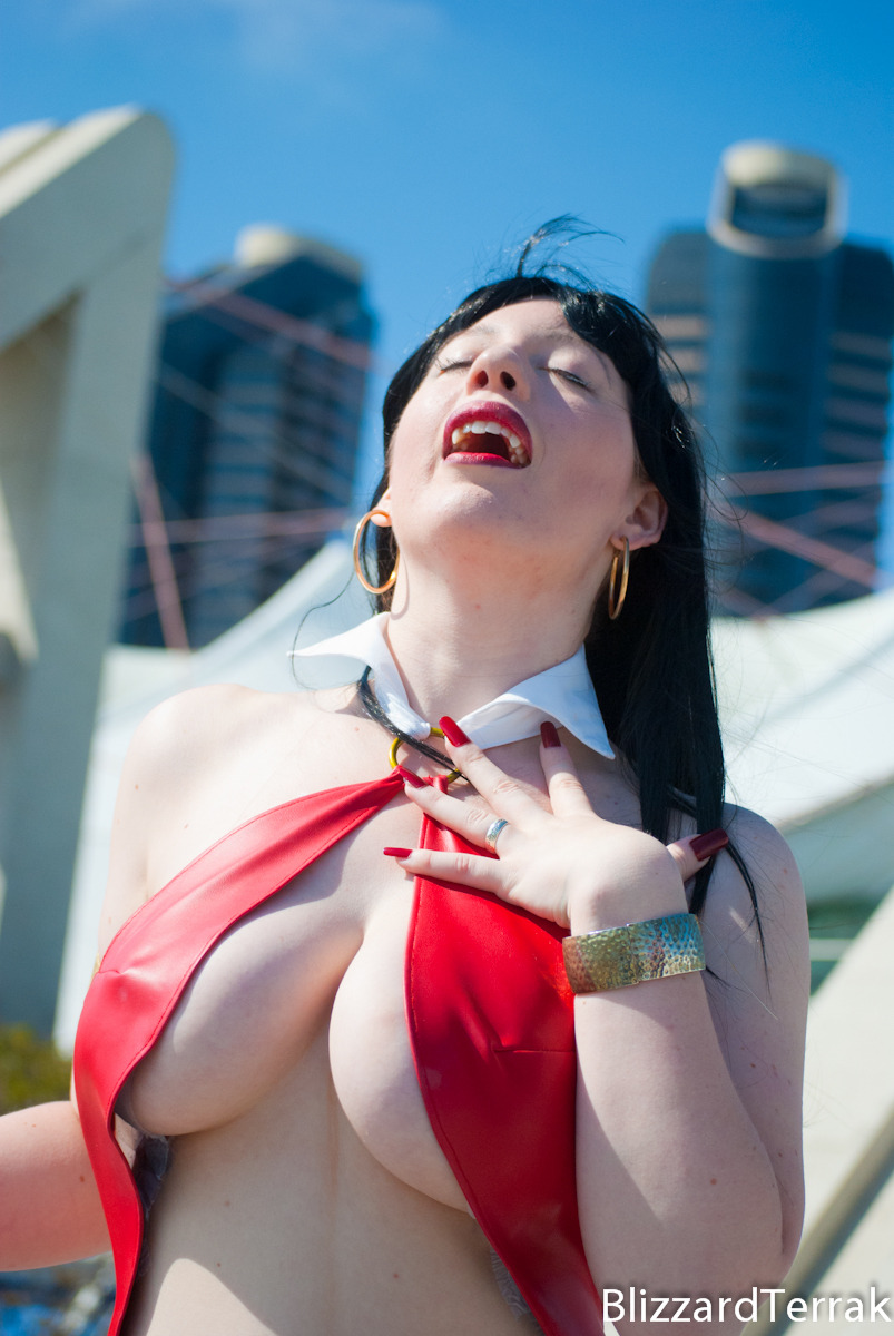 cosplayhotties:  CC10 - She’s Hungry by BlizzardTerrak