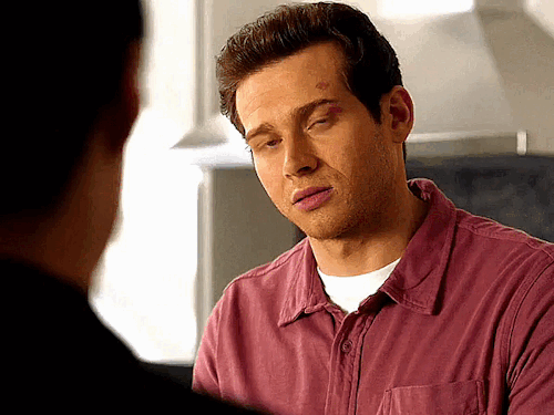 EVAN "BUCK" BUCKLEY 9-1-1 (2018) 4.08