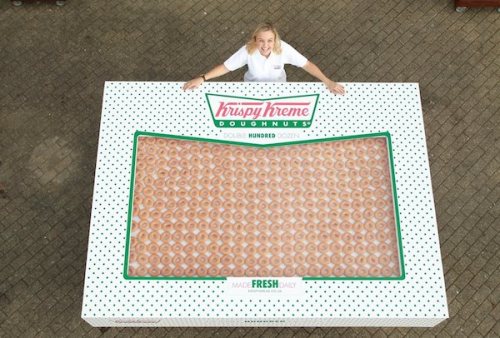 gayobamafanfiction:karenhurley: 2,400 Krispy Kreme Doughnuts - Perfect for EVERY occasion  The donut chain created the special ‘Double Hundred Dozen’ as part of its new ‘Occasions’ offering which caters to large scale events and parties.  
