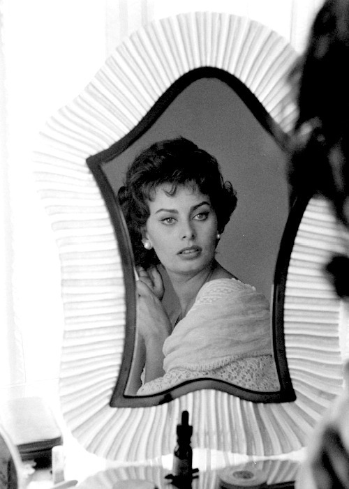 maggiepollitts:  Sophia Loren, c. 1957.