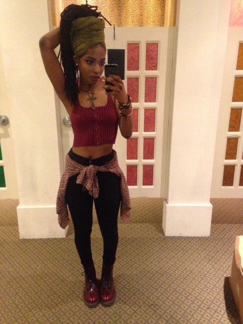 XXX heroineheroine:  I want a black Barbie that photo