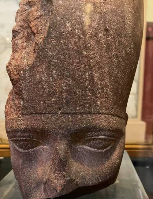 Head of King Djedefre A rare 4th Dynasty head of king Djedefre, son of Khufu from Abu Rawash. Now in