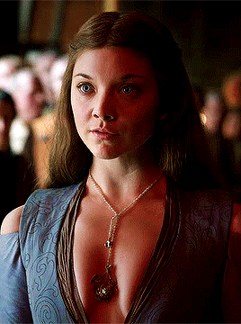 margaerytyrellsource:margaery in every episode: → 2.10 valar morghulis