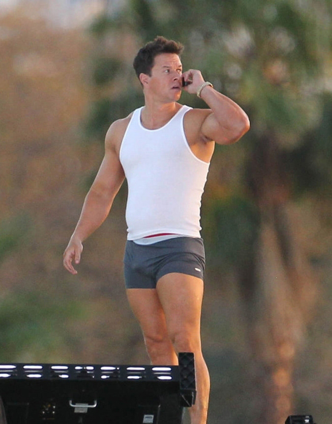 akosipedropenduko:  Mark Wahlberg